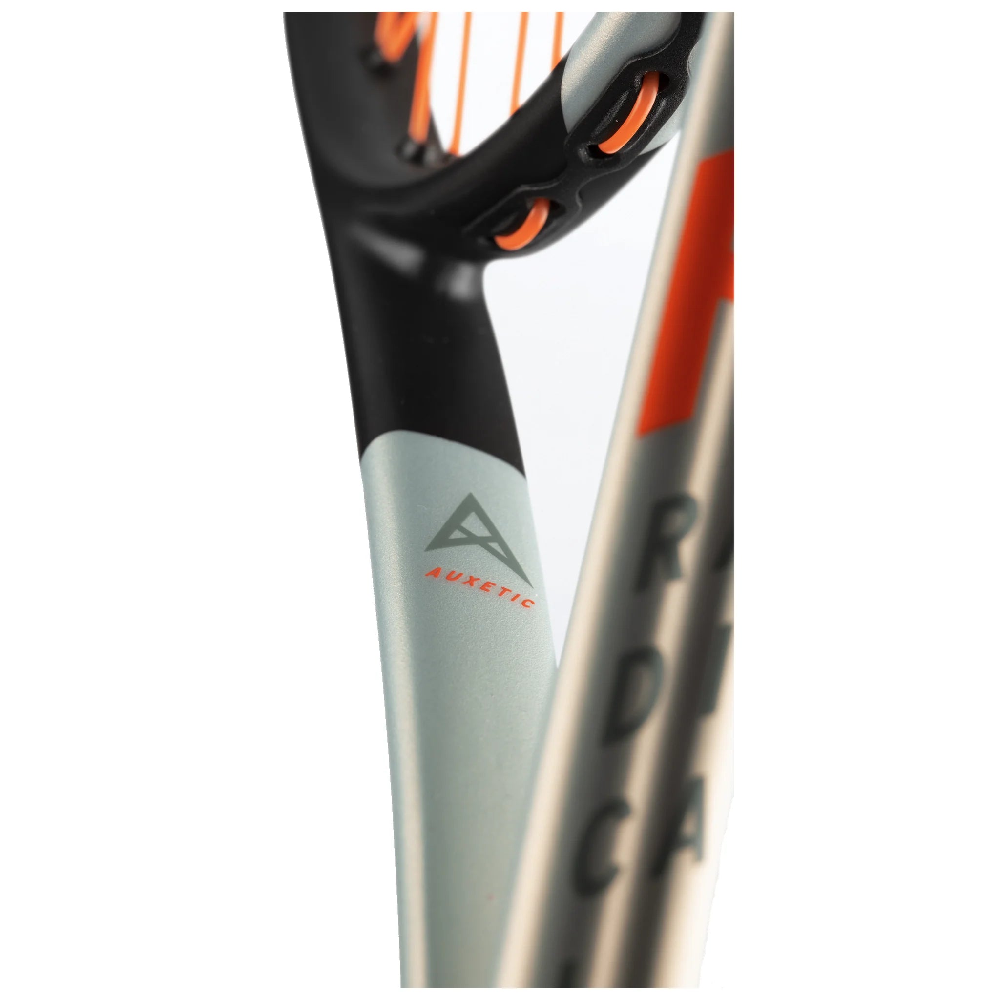 Head Radical 135 Slimbody squash racket 2022 shaft close up
